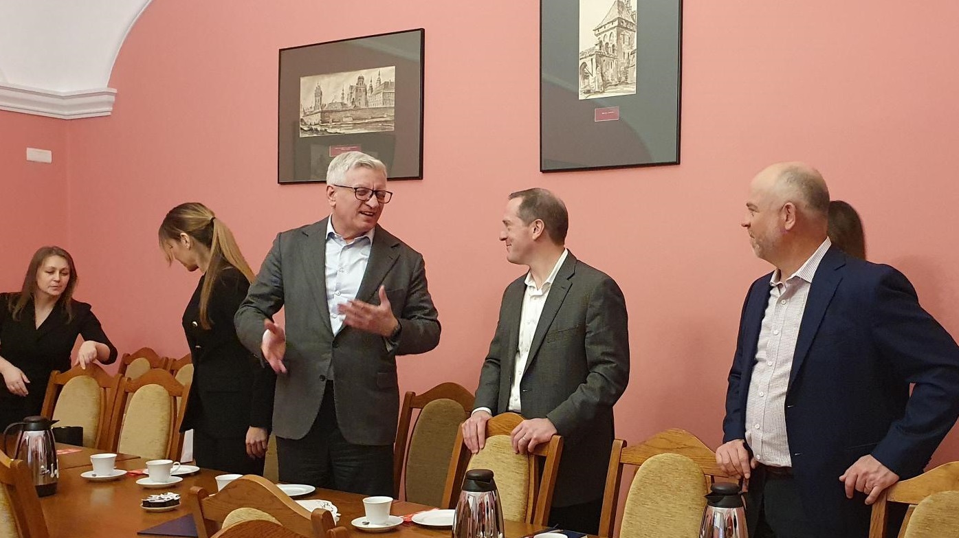 Mike Sabin at the meeting with Jacek Jaśkowiak, the President of the City of Poznań