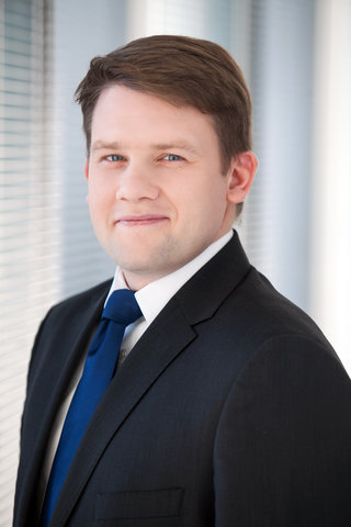 Konrad Jacewicz, Negocjator w Dziale Powierzchni Przemysłowych i Logistycznych, Cushman & Wakefield.