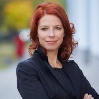 Lucyna Pleśniar, Prezes Zarządu firmy doradztwa personalnego People