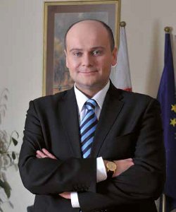 Prezydent Miasta Radomia Andrzej Kosztowniak.