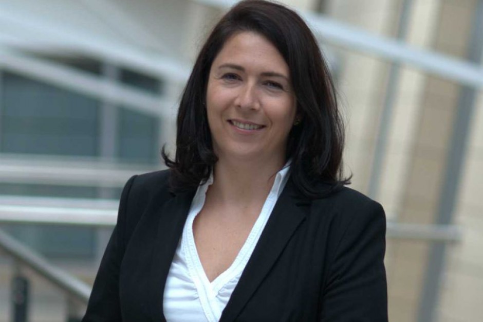 Agnieszka Bulik, dyrektor ds. prawnych i public affairs firmy doradztwa personalnego Randstad.