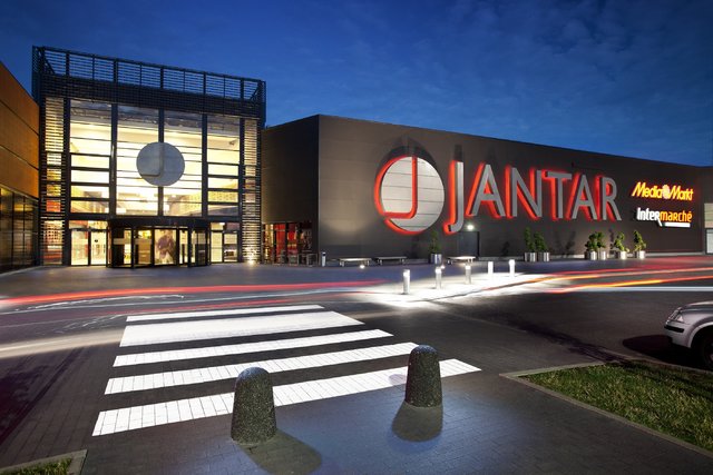 CBRE Global Investors acquires Jantar shopping centre in Słupsk, Poland