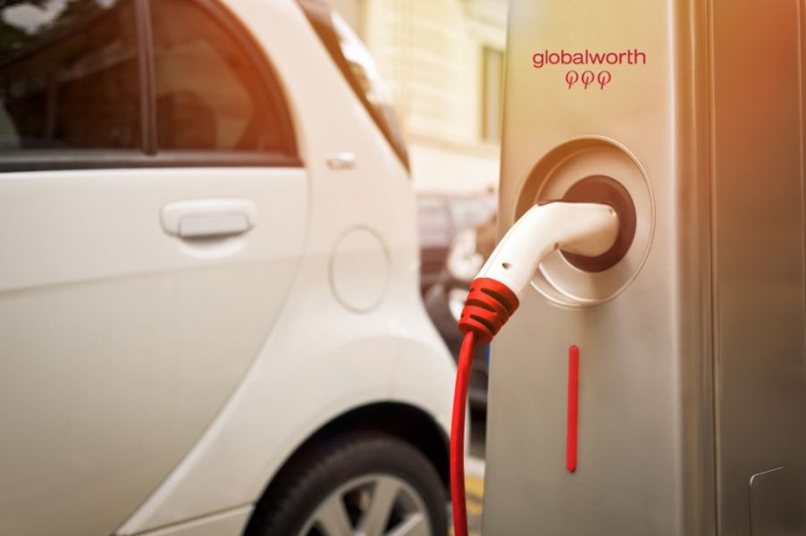 Globalworth adds Elocity electric vehicle charging stations to its buildings