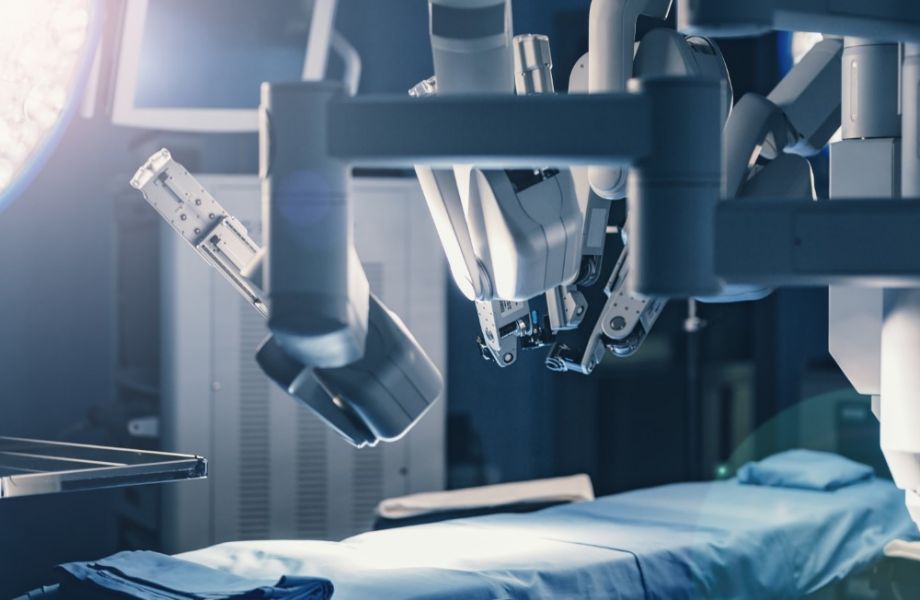 Robotic surgical systems market to reach $3.3 billion in 2023 despite Intuitive Surgical stock decline