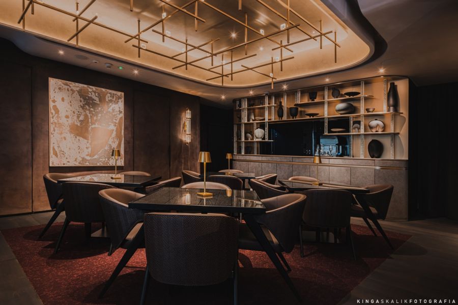 Sakebar by Nobu attracts with a Japanese-inspired interior – Tétris was responsible for the finishing works