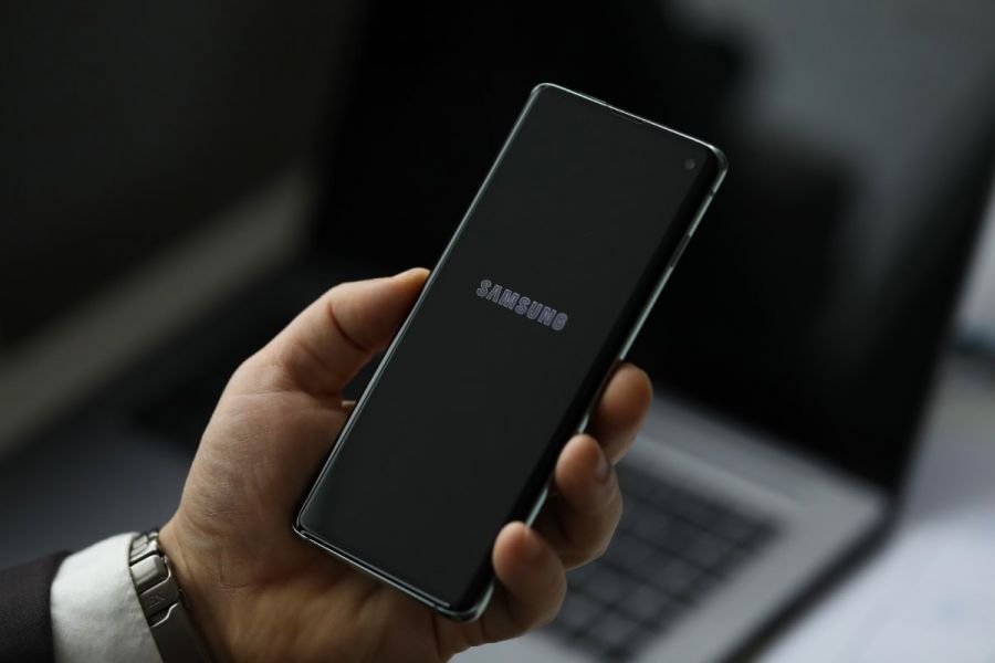Samsung Shipped 261 Million Smartphones Worldwide in 2022