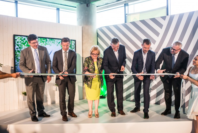 Skanska officially opens Axis along with the first section of the “Superścieżka”