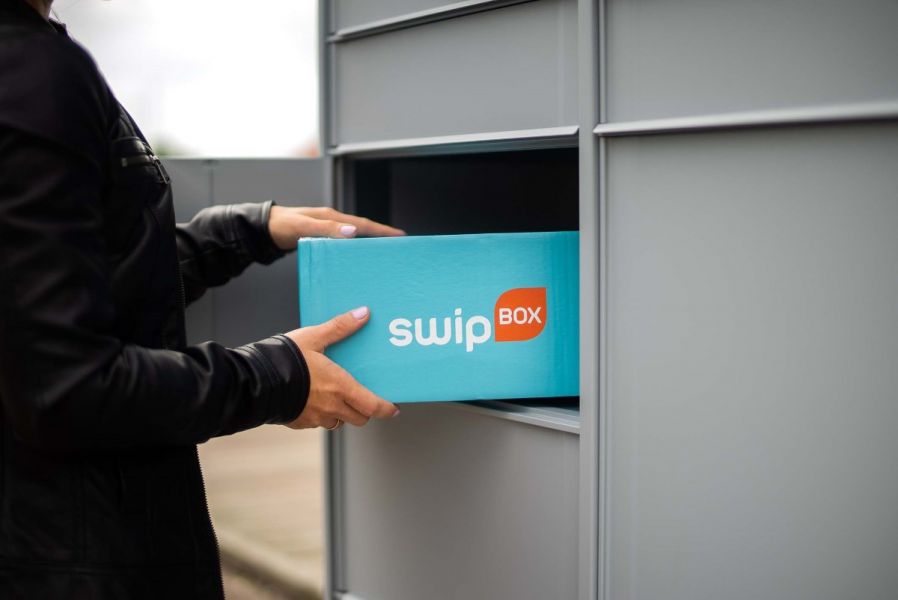 10 tysięcy nowych automatów paczkowych SwipBox podsumował ubiegły rok