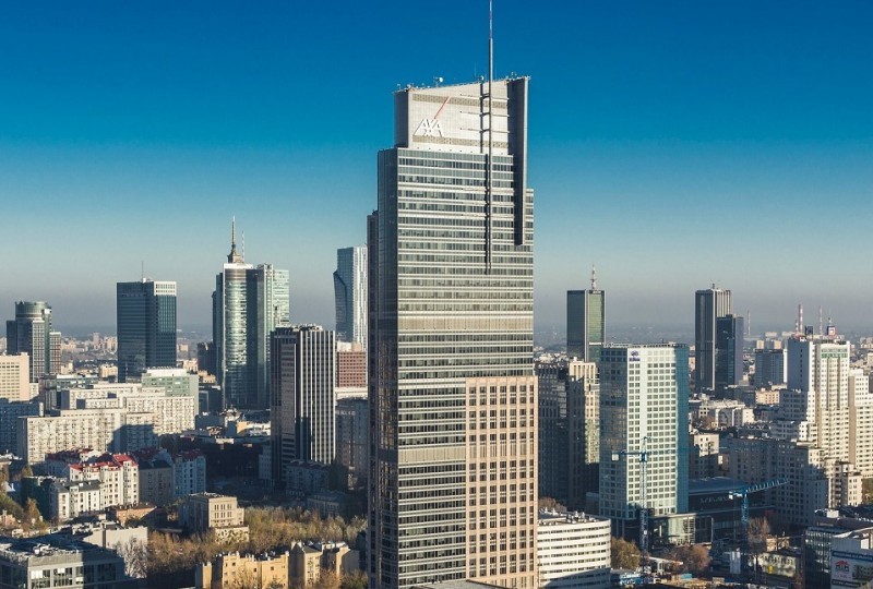 AXA ponownie wybiera Warsaw Trade Tower