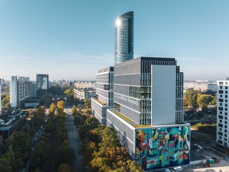 Centrum Południe - największy mural we Wrocławiu namalowany farbami fotokatalitycznymi
