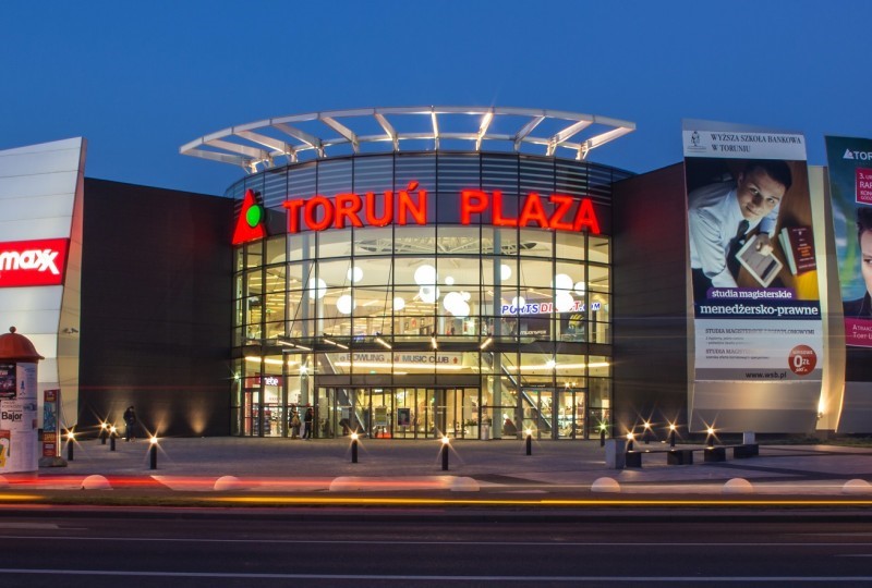 Colliers International i JLL doradzali przy sprzedaży Toruń Plaza  za ponad 70 mln EUR