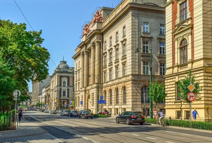 Dlaczego inwestujemy w nieruchomości w Krakowie? O skalowaniu biznesu przez pryzmat lokalizacji