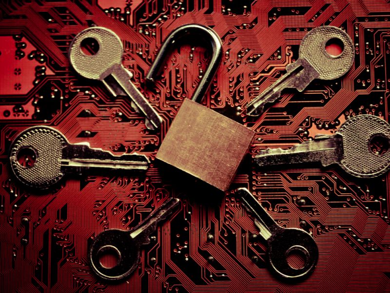 Jak zabezpieczyć swoje dane (i biznes) przed cyfrowym szantażem?
