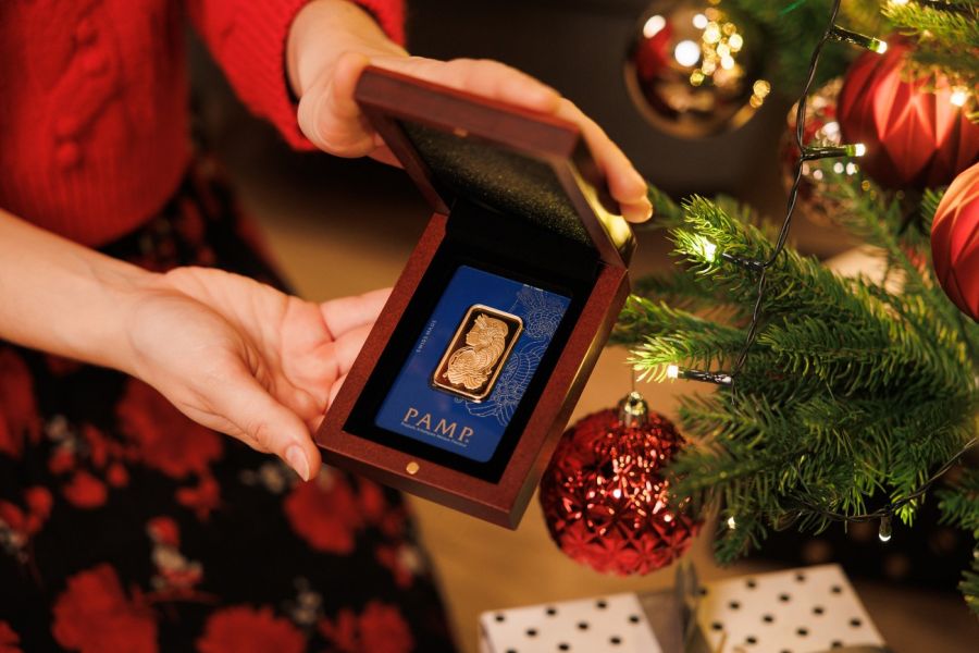 Najdroższe Święta od 25 lat - czy złoto jest dobrym pomysłem na prezent?