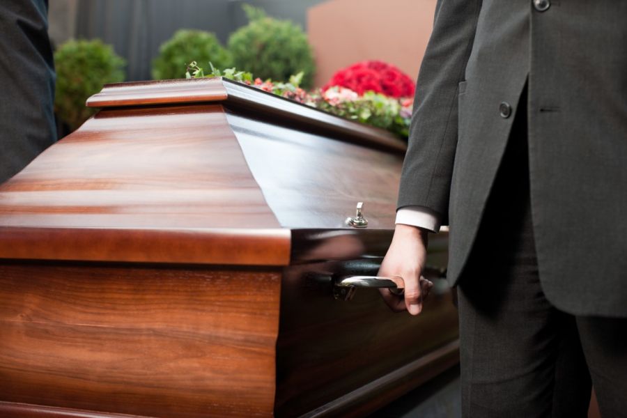 Nowe Prawo Pogrzebowe - szara strefa branży funeralnej ma się czego obawiać?