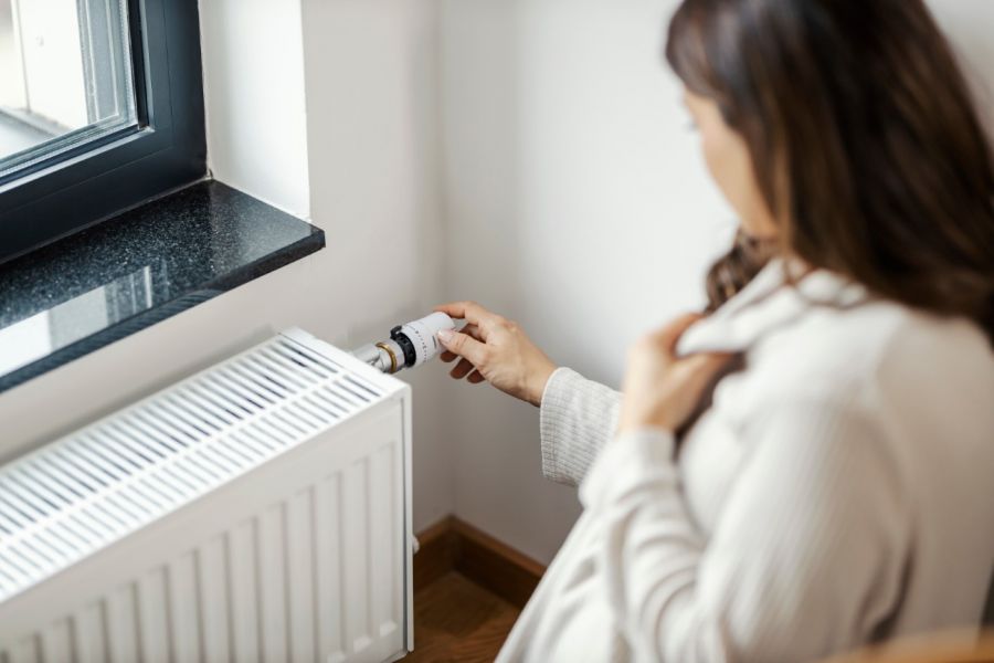 Obniżanie temperatury w domu sposobem na oszczędności