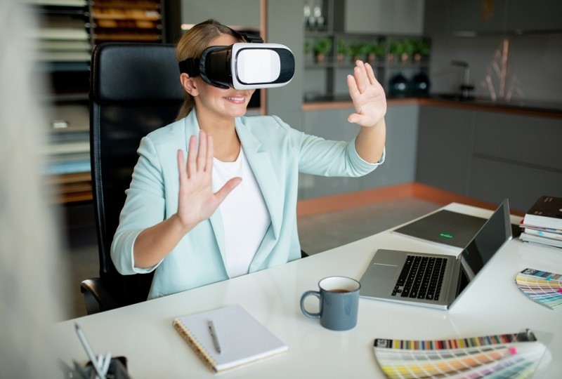 Platformy wirtualnej rzeczywistości zmieniają już niemal każdą branżę