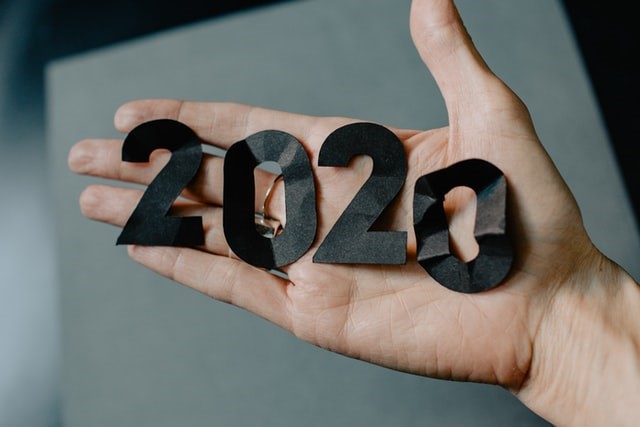 Podsumowanie roku 2020 przez ekspertów ze Szkoły Biznesu Politechniki Warszawskiej 