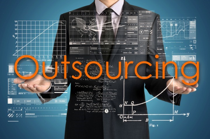 Świat specjalizacji – outsourcing IT
