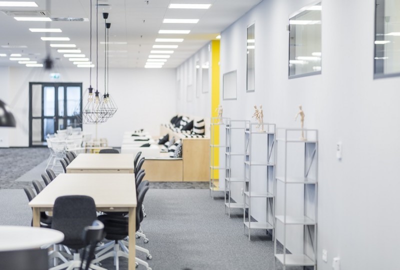 Transcosmos wynajął biuro w budynku spółki Ikea