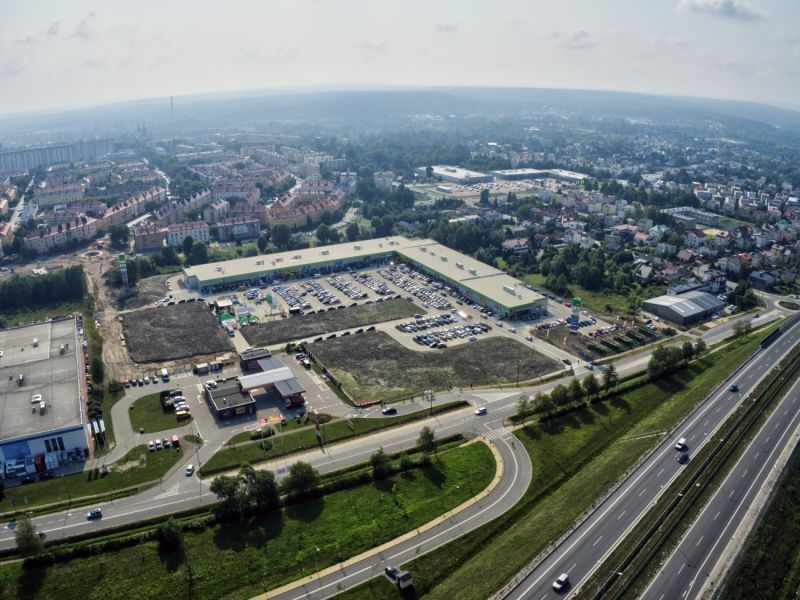 W Polsce new retail tworzą parki handlowe